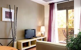 Avinguda Gaudi Apartment